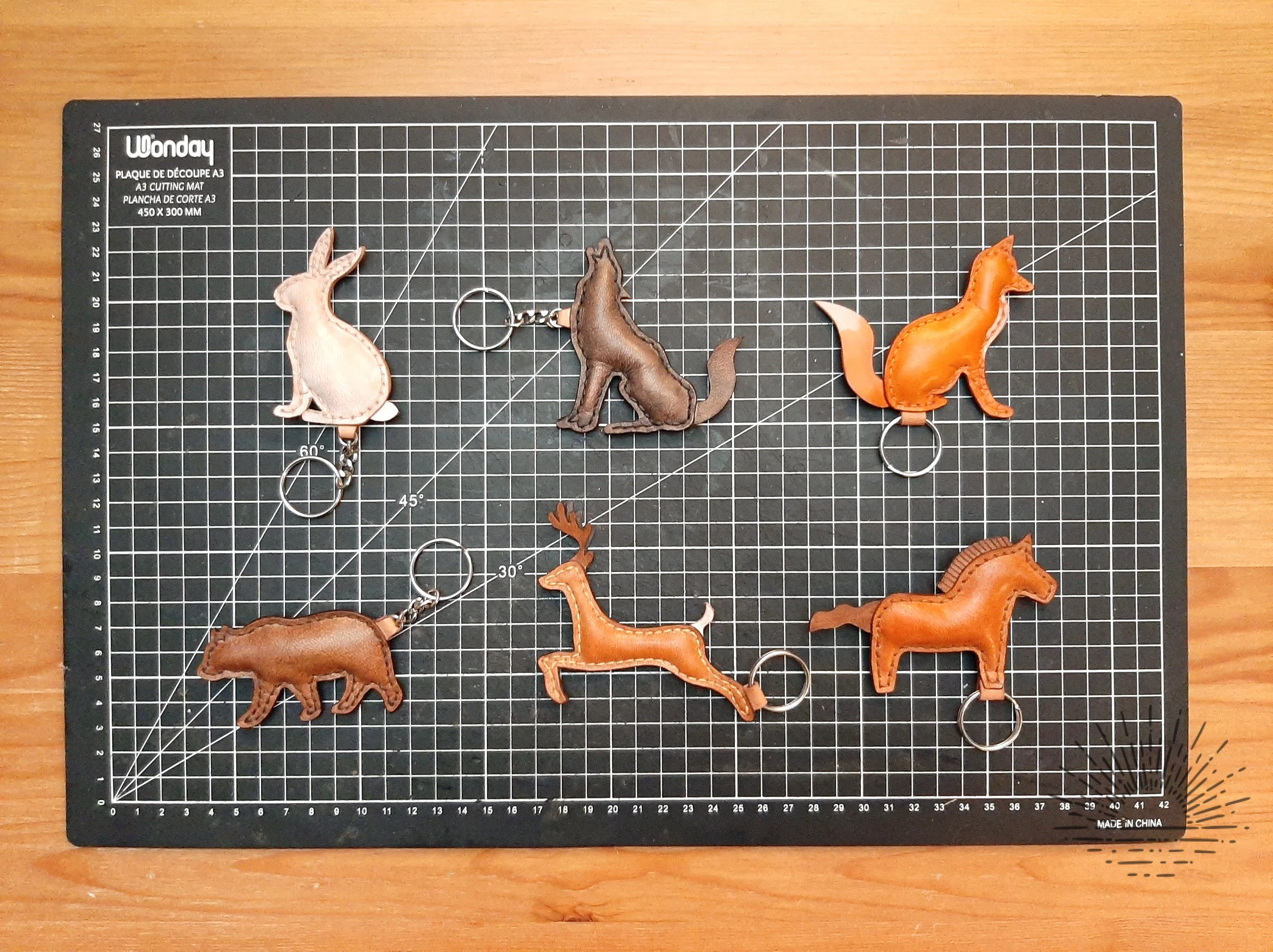 How to Make A Leather Mini Animal Key Charm?